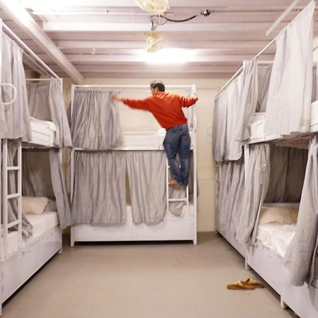 Hammock Hostels - Bandra Mumbai Bagian luar foto