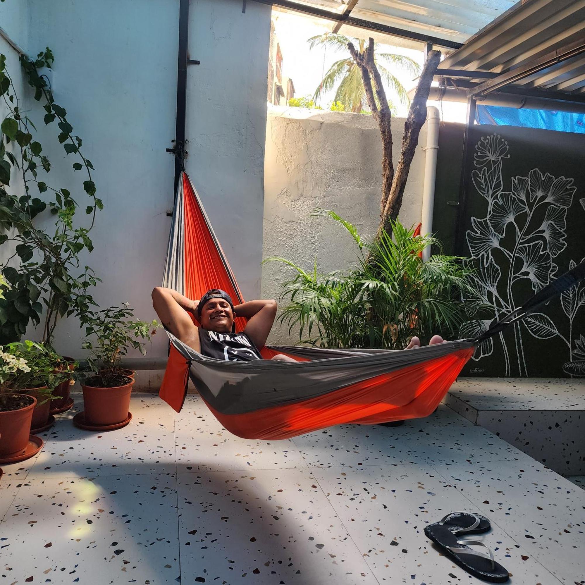 Hammock Hostels - Bandra Mumbai Bagian luar foto
