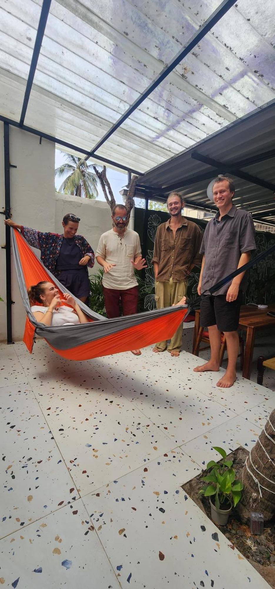 Hammock Hostels - Bandra Mumbai Bagian luar foto